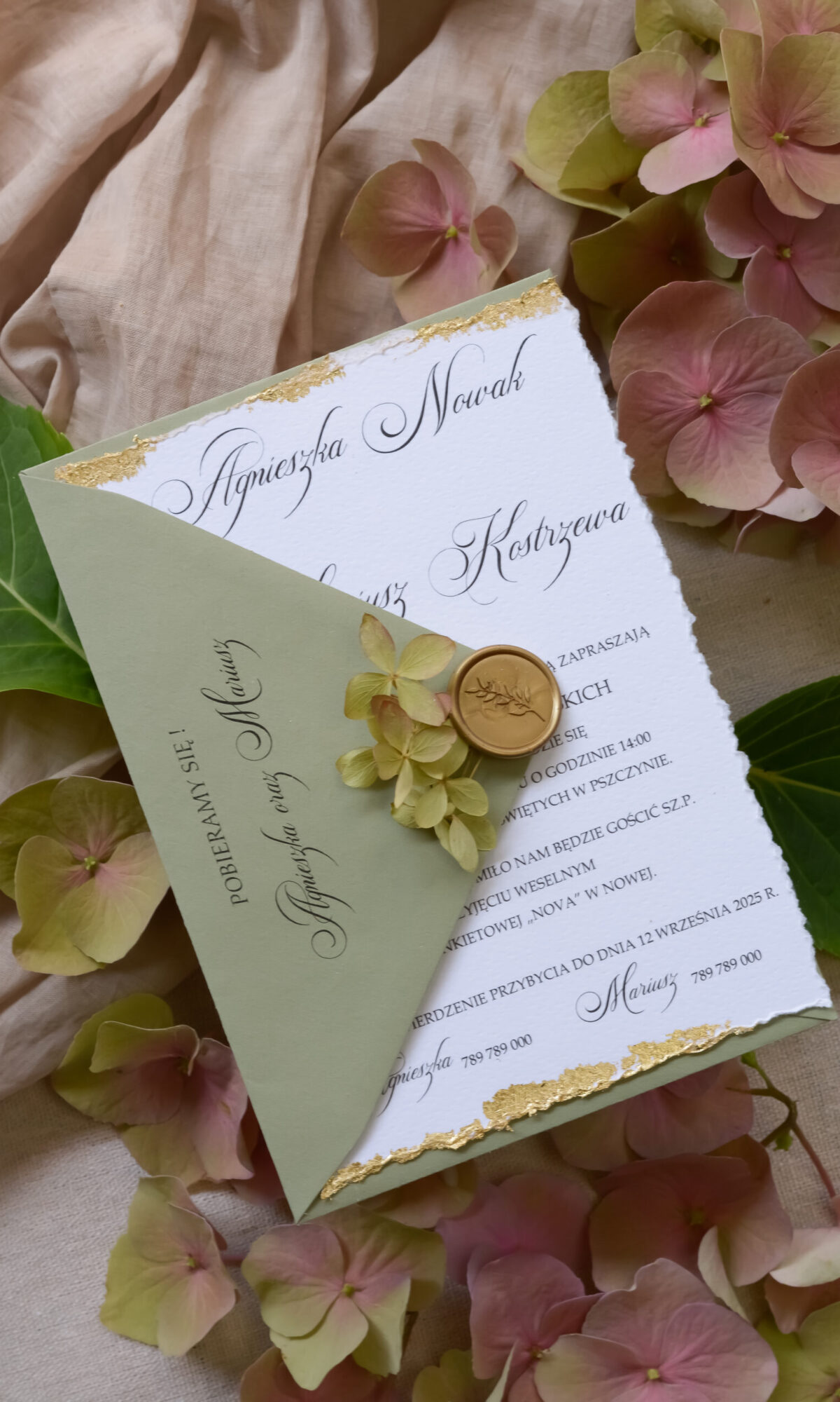 Minimalistyczne zaproszenia z suszoną hortensją WZ-32