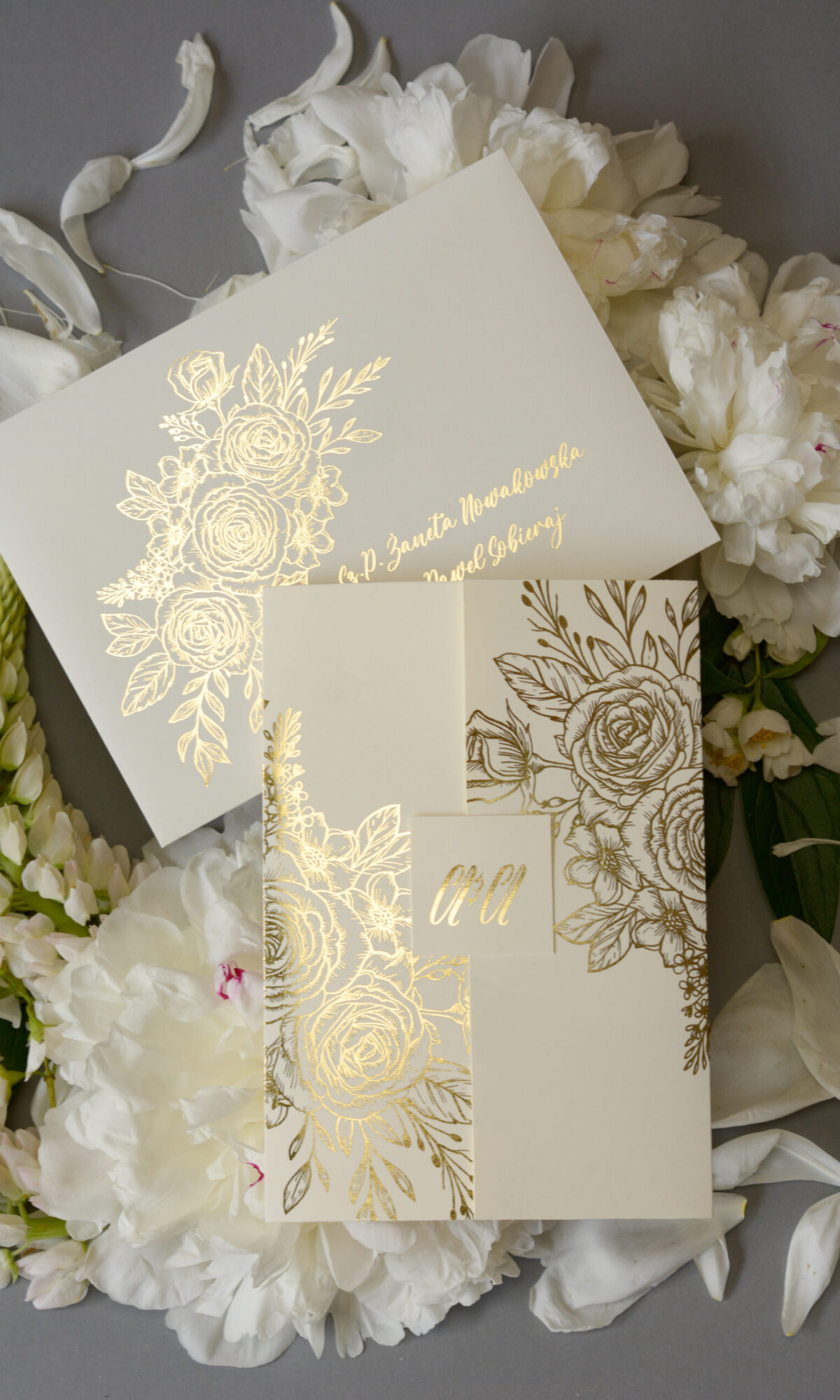 Eleganckie Zaproszenia Ślubne ze złotym motywem kwiatowym Wz-54