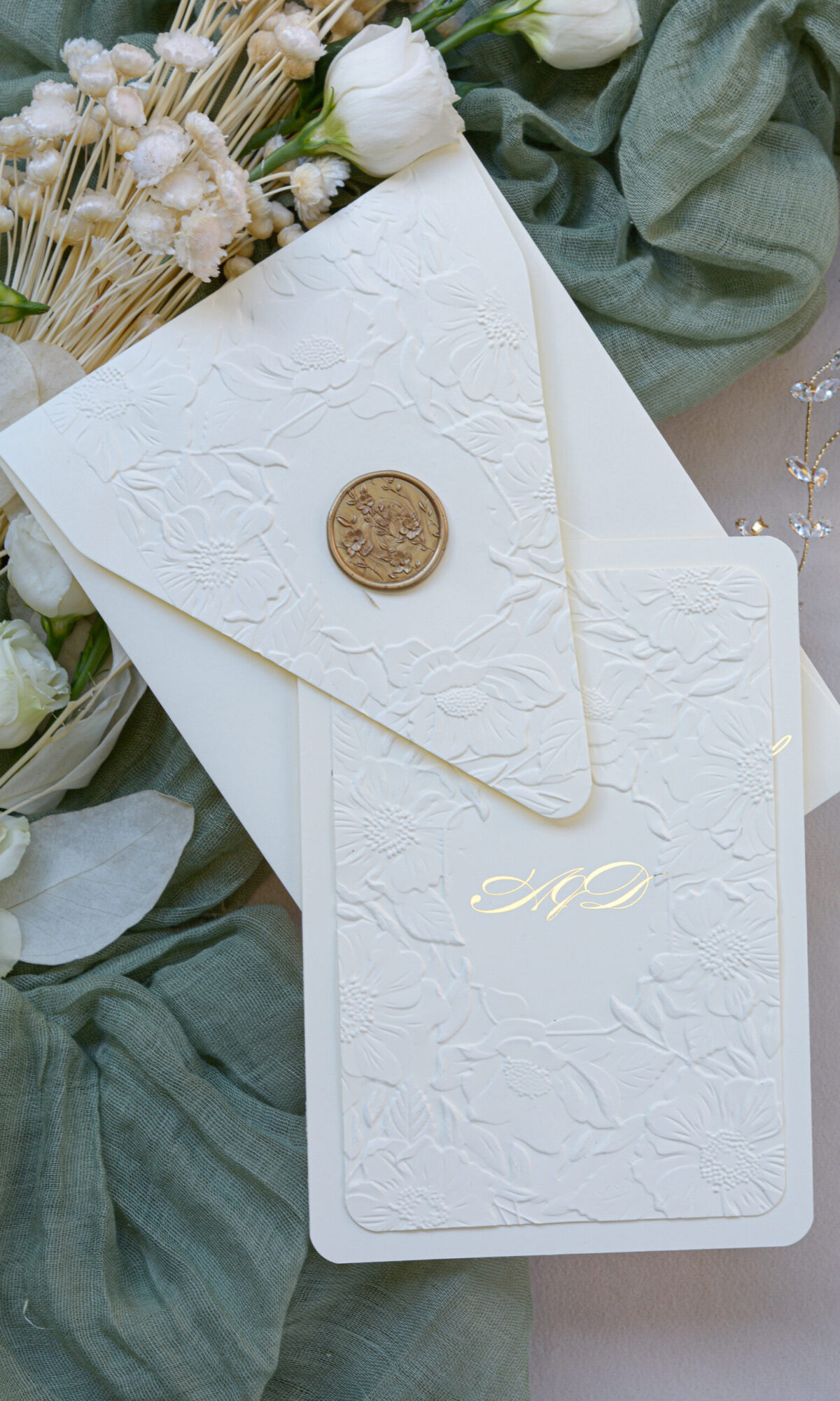 Tłoczone zaproszenia ślubne Wz-172