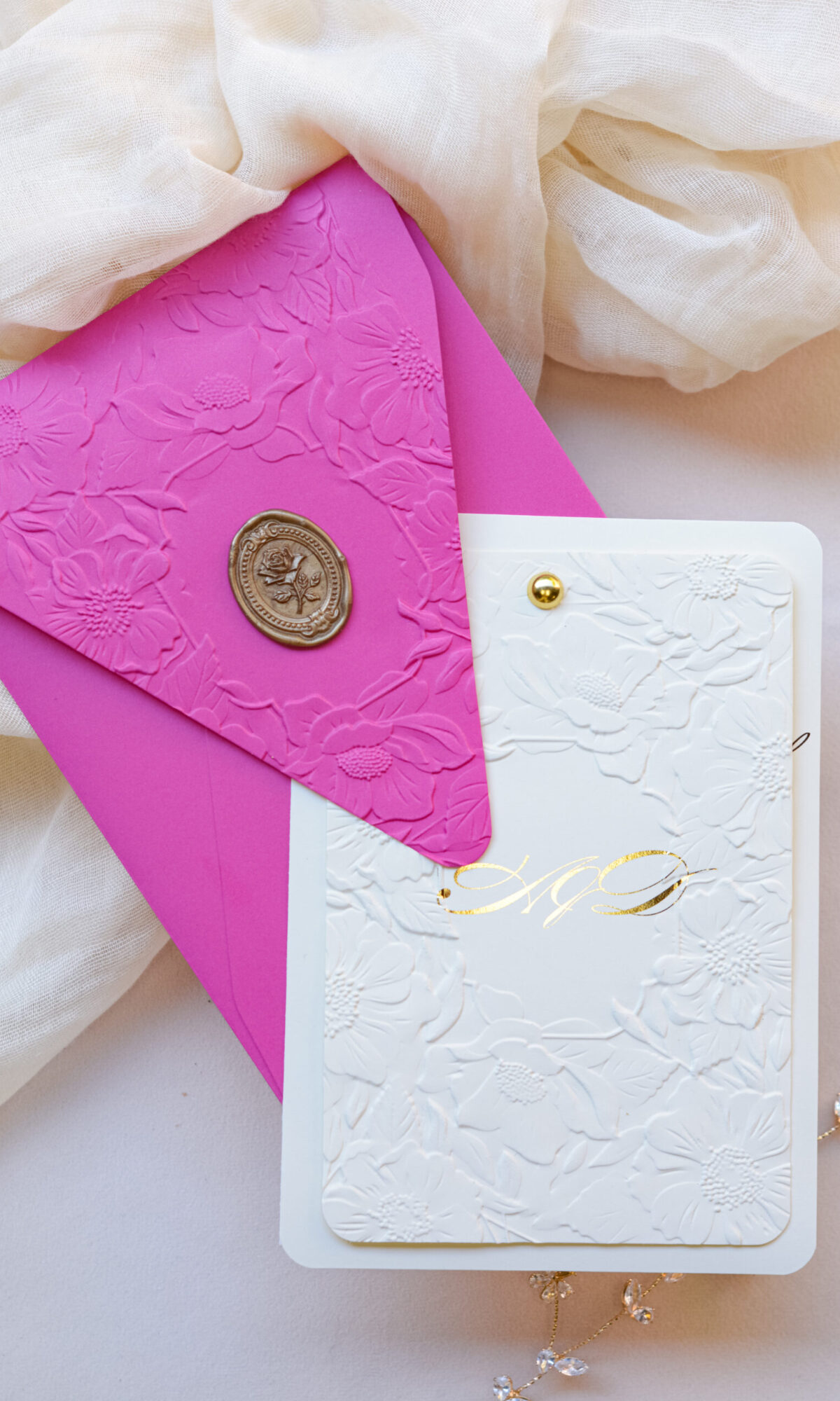 Fuksja, Tłoczone zaproszenia ślubne Wz-169